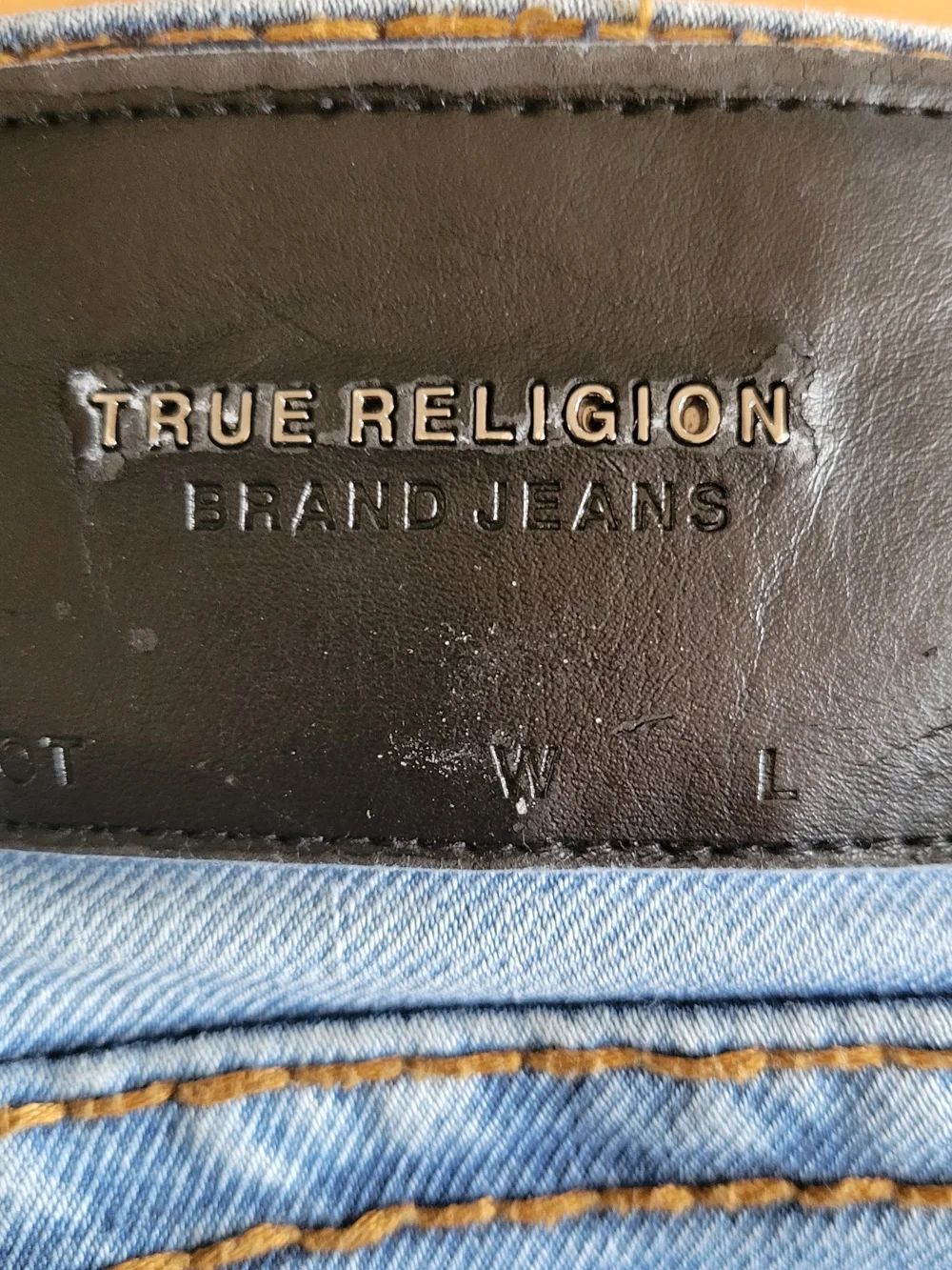 True Religion Straight Leg Jeans, Light Blue Wash, Made in USA, Women's Size 32 - Picture 3 of 9